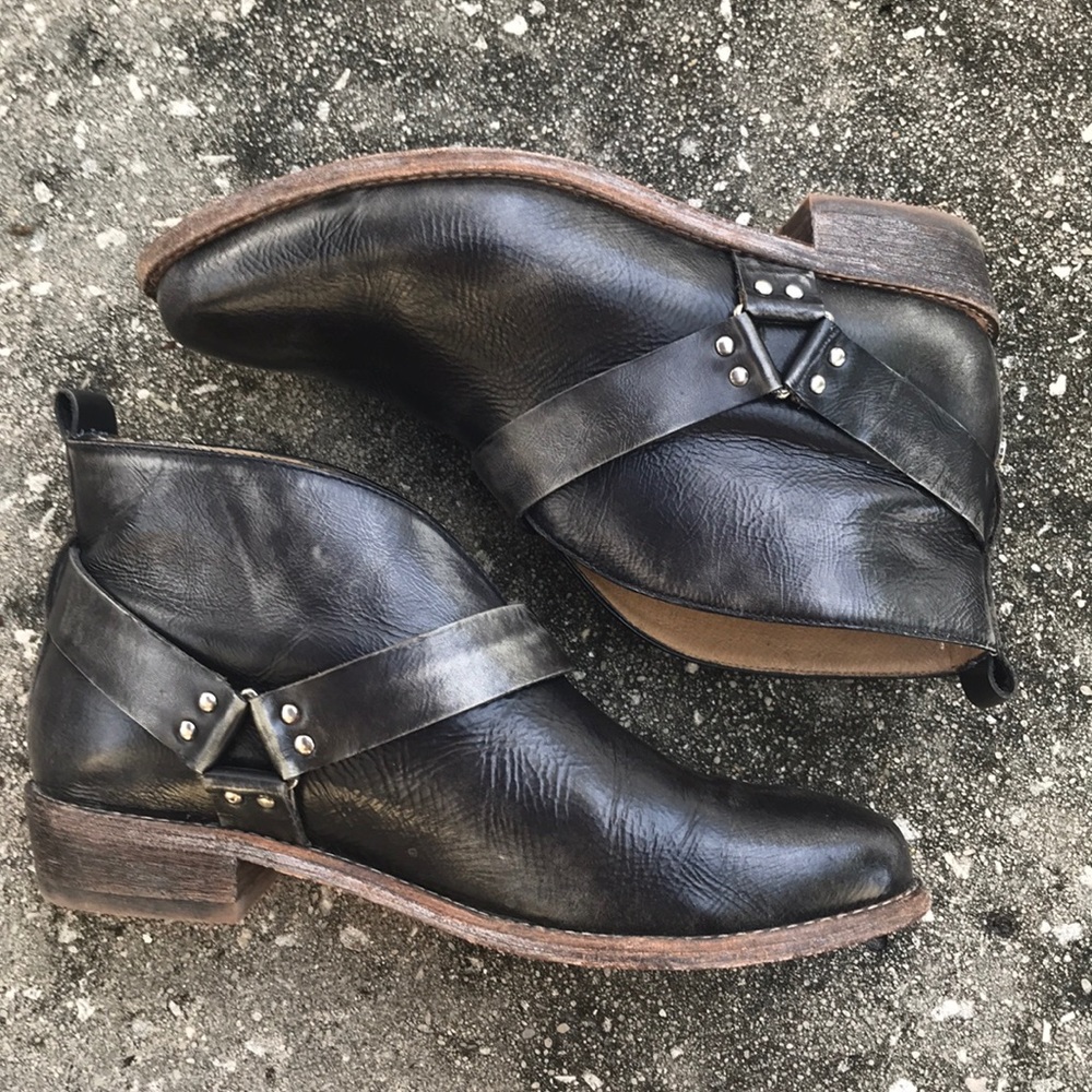 Koolaburra Dame Bootie - size 8.5